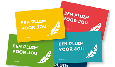 Elke dag Complimentendag! <br />
Bestel hier uw pluimkaartjes