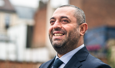 Erhan Demirci getuigt over april-spreuk