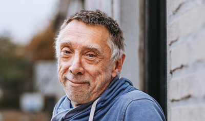 Lynn Wezenbeek over de spreuk...<br>menszacht, broodnodig