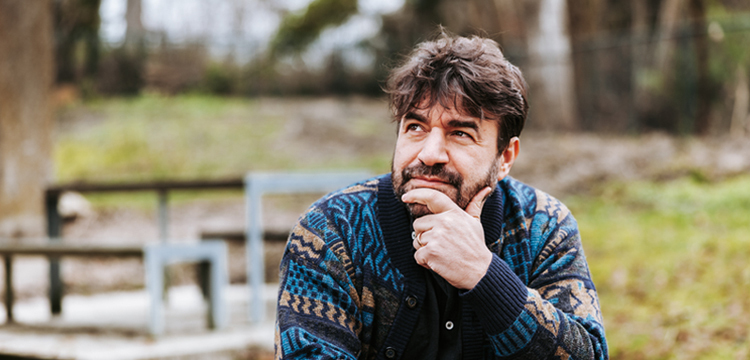 Bleri Lleshi getuigt over de april spreuk